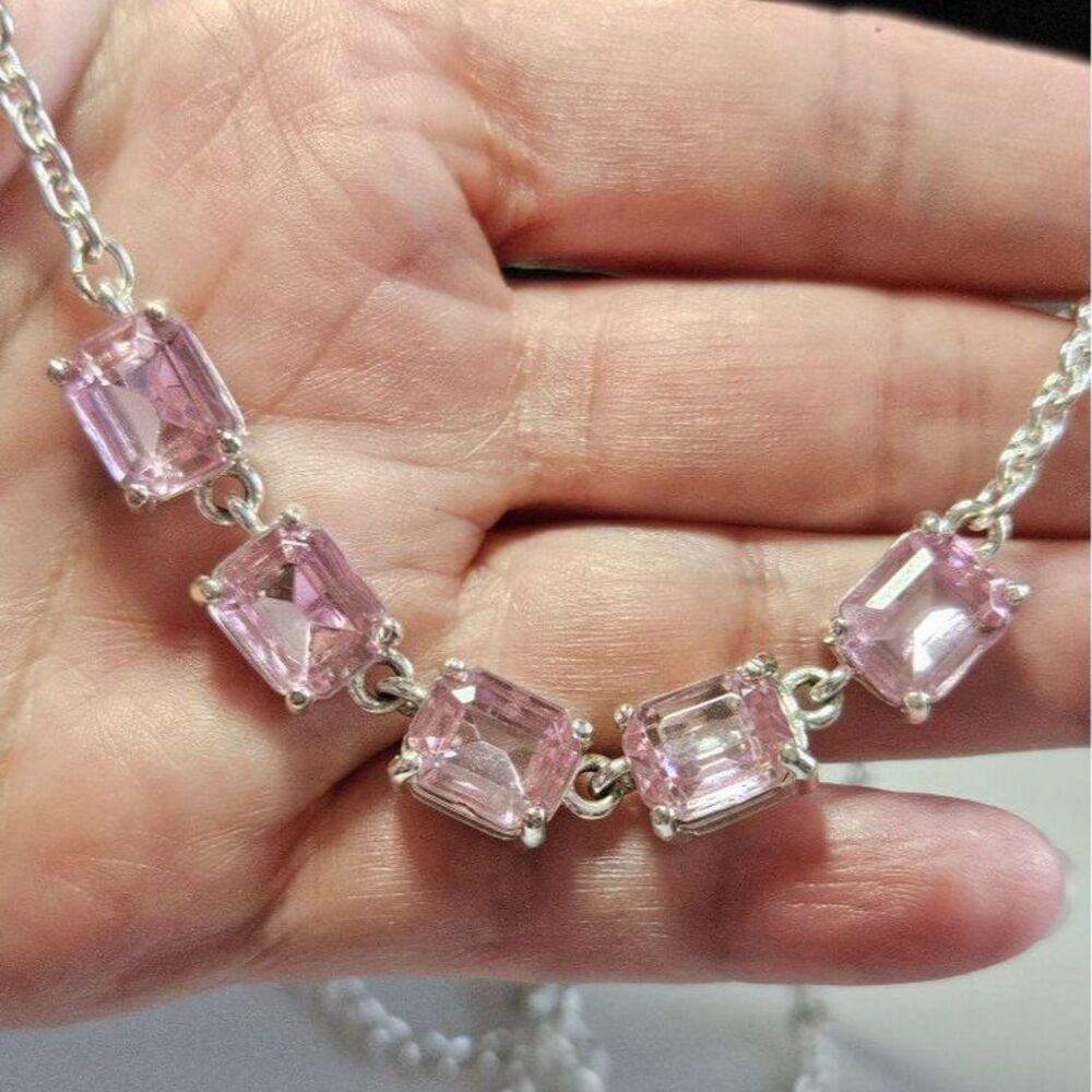 Silver tone pink rhinestone necklace 17"